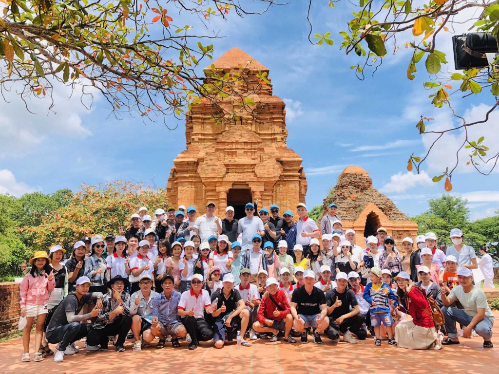 Hoàng Khôi Group tổ chức kỳ nghỉ dưỡng Mũi Né Phan Thiết 2022